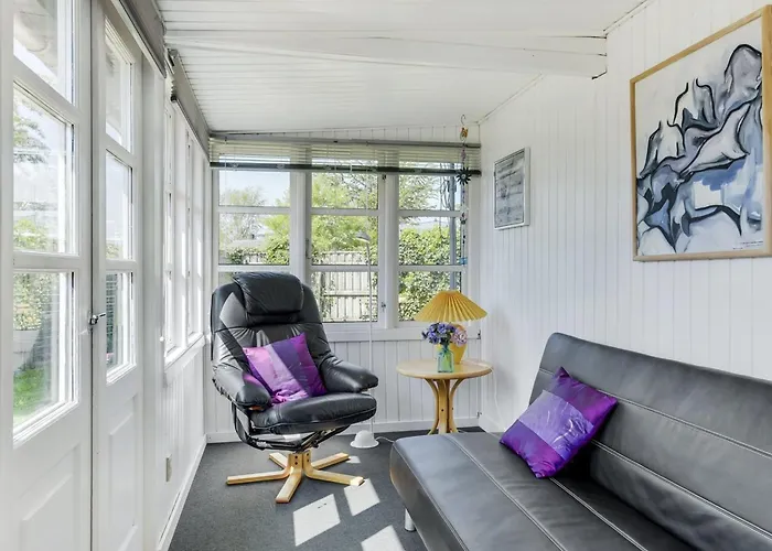 Tyyni - 75m From The Sea By Interhome