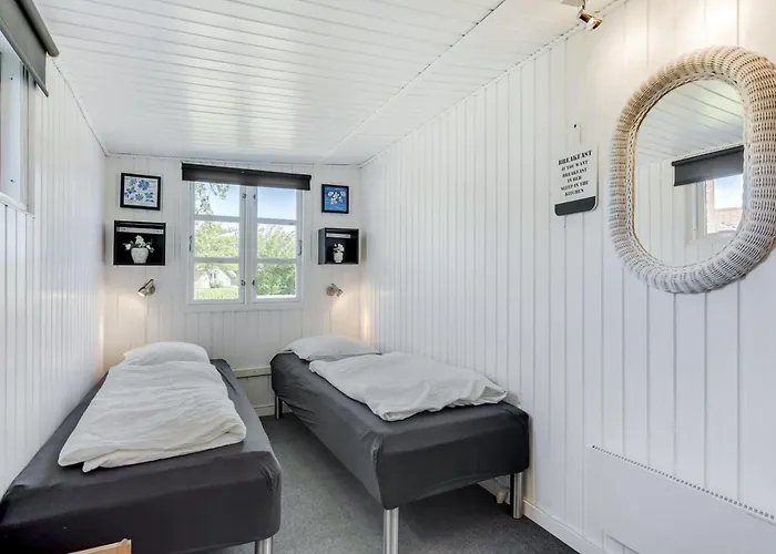 Holiday home Tyyni - 75m From The Sea By Interhome *